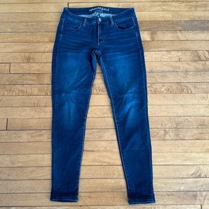 Women’s American Eagle Super Low Jegging